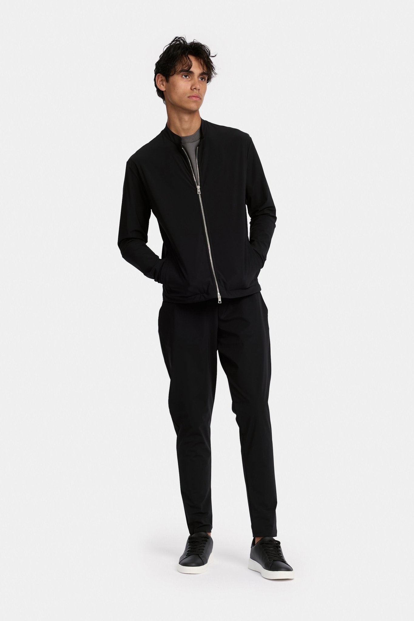 Onyx Black Dynamic Tech Vest - DIMANO