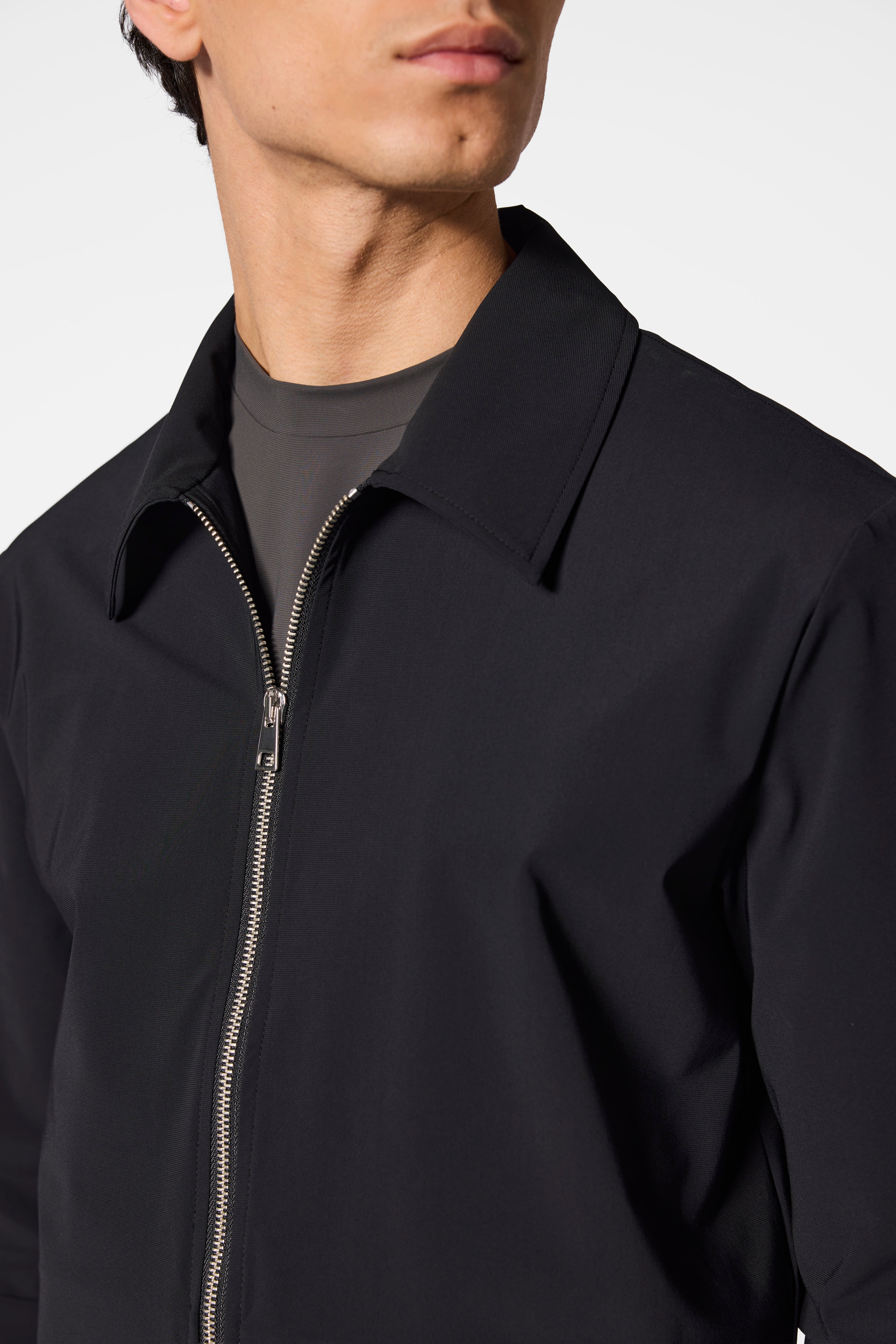 Onyx Black Signature Tech Suit