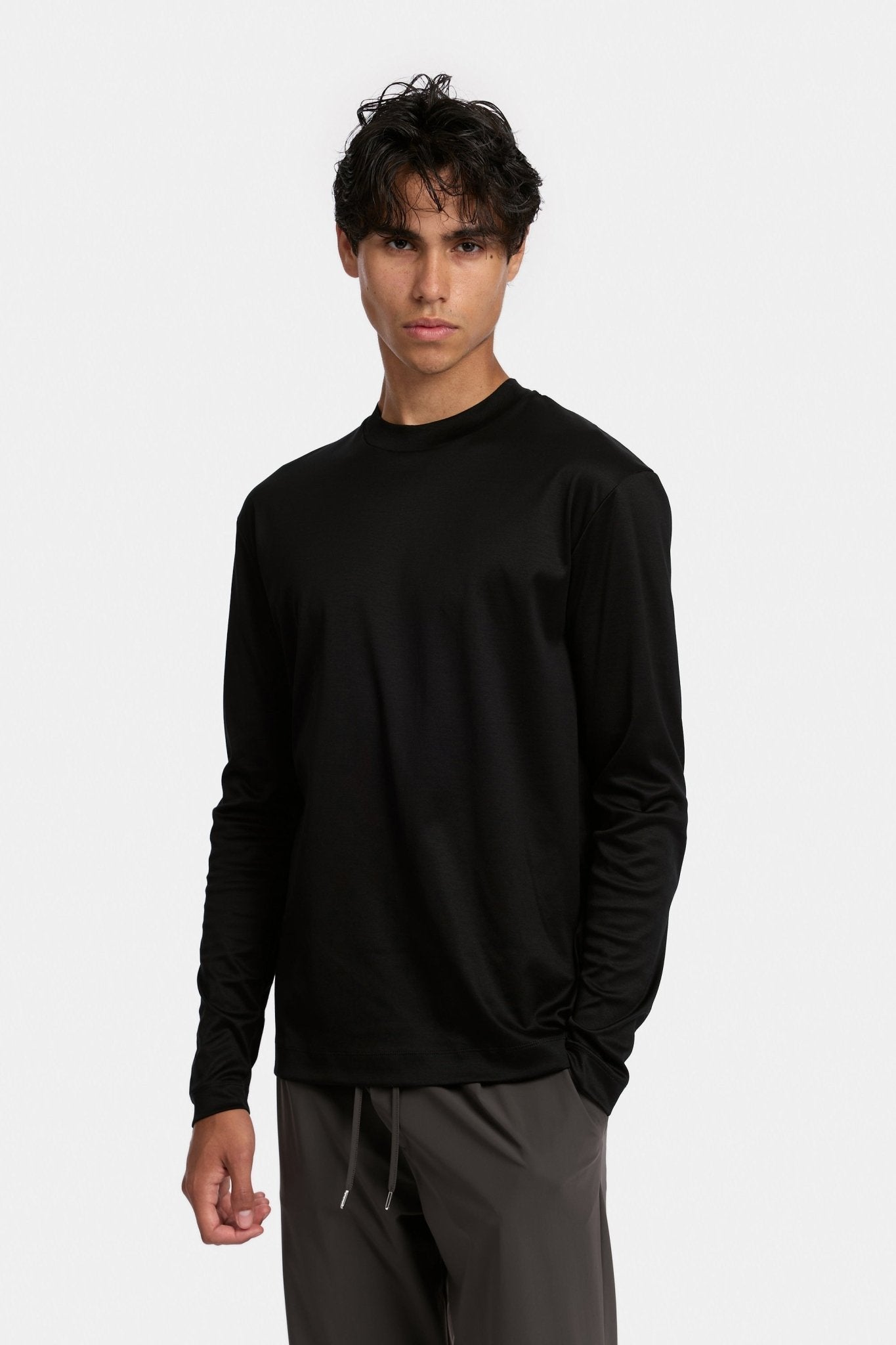 Onyx Black Longsleeve T-shirt - DIMANO